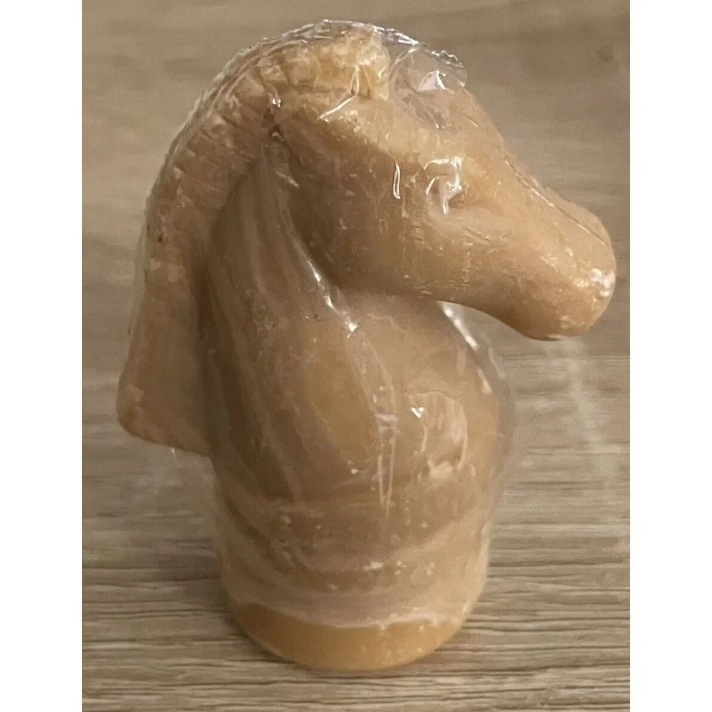 Vintage Aramis Horse Knight Soap Scented 1 oz/30 g New Old Stock Rare Chess‎